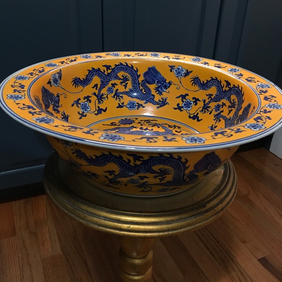 9-Dragon Vintage Bowl, Very Large - Picture 3 of 9